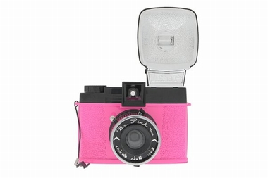 KAMERA DIANA F+ -  MR. PINK auf einer Auslikon Wunschliste / Geschenkidee